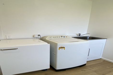 Photo of property in 433 Oaia Road, Muriwai, 0881