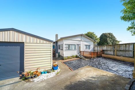 Photo of property in 43 Jellicoe Avenue, Tuakau, 2121
