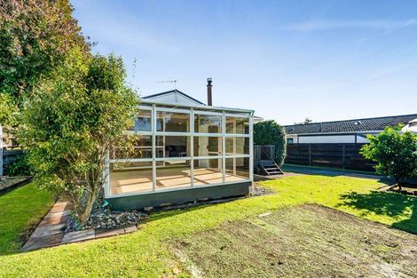 Photo of property in 12 Villa Place, Bell Block, New Plymouth, 4312