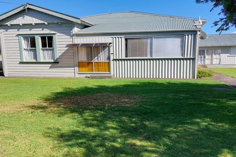 Photo of property in 5 Collins Street, Hawera, 4610