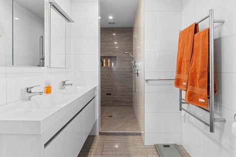 Photo of property in 128a Valley Road, Mount Maunganui, 3116