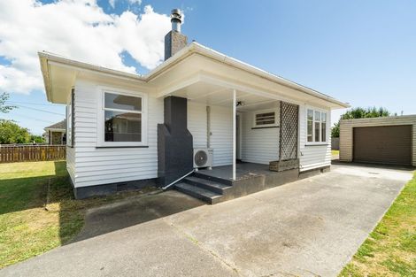 Photo of property in 32 Elizabeth Street, Levin, 5510
