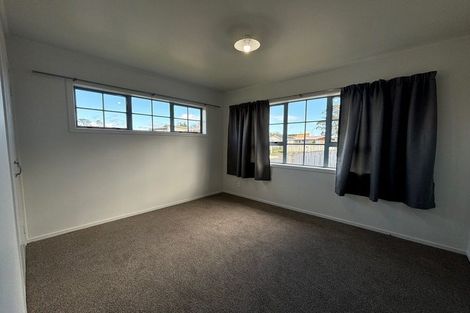 Photo of property in 203 Wordsworth Road, Manurewa, Auckland, 2102