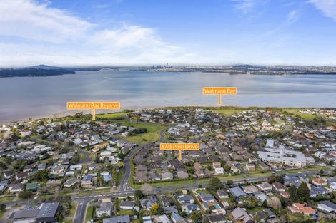 Photo of property in Waimanu Bay Village, 17/1 Piriti Drive, Te Atatu Peninsula, Auckland, 0610