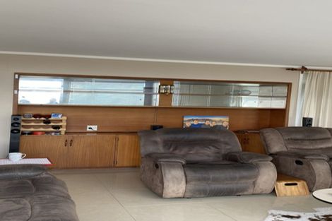 Photo of property in 20 Grenada Avenue, Forrest Hill, Auckland, 0620