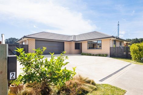Photo of property in 2 Monarch Drive, Ashhurst, 4810