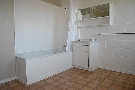 Photo of property in 5/15 Lloyd Avenue, Mount Albert, Auckland, 1025