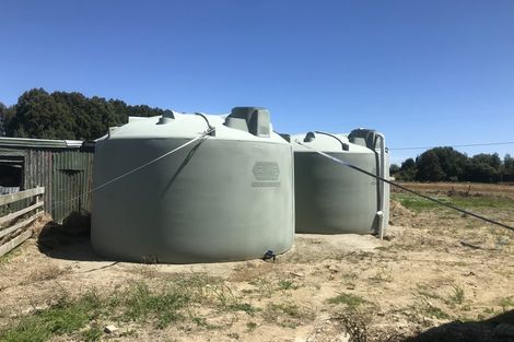 Photo of property in 3 Lake Road, Longbush, Invercargill, 9871