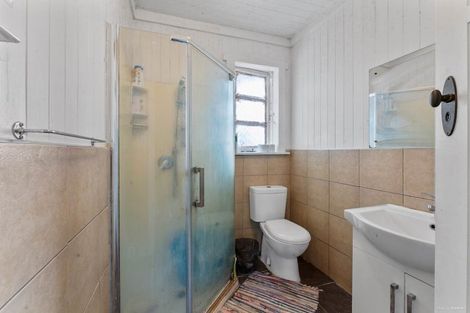 Photo of property in 44 Finlayson Avenue, Clendon Park, Auckland, 2103