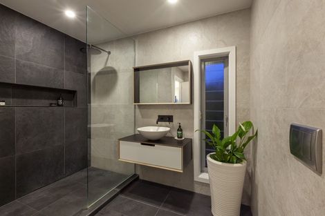 Photo of property in 12 Allen Road, Raumati Beach, Paraparaumu, 5032