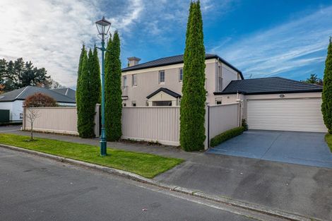 Photo of property in 12 Chateau Drive, Burnside, Christchurch, 8053