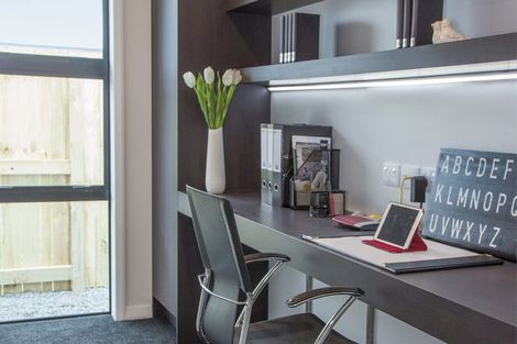 Photo of property in 23 Robert Might Road, Kumeu, 0810