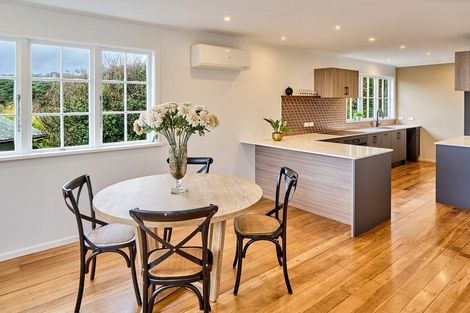 Photo of property in 14 Taupo Crescent, Plimmerton, Porirua, 5026