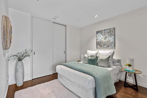 Photo of property in Ocean Breeze Apts, 2107/87 Clyde Road, Browns Bay, Auckland, 0630