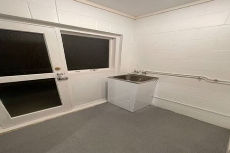 Photo of property in 24 Noeleen Street, Glenfield, Auckland, 0629