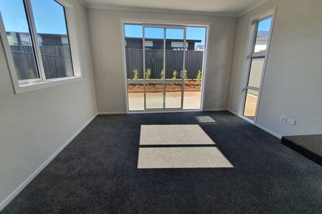 Photo of property in 30 Pateke Drive, Kenepuru, Porirua, 5022