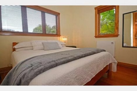 Photo of property in 1/900a Mount Eden Road, Three Kings, Auckland, 1024
