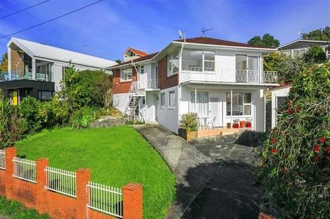 Photo of property in 4 Bank Street, Hillcrest, Auckland, 0627