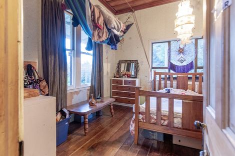 Photo of property in 2 Church Street, Waipawa, 4210