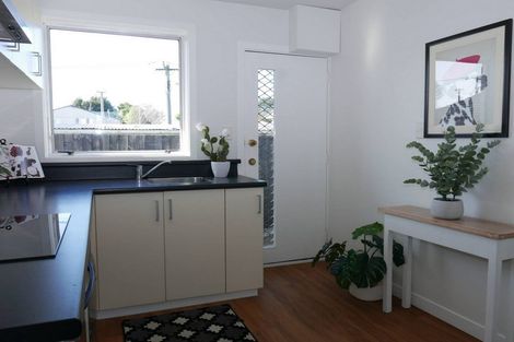 Photo of property in 4/467 Tuam Street, Phillipstown, Christchurch, 8011