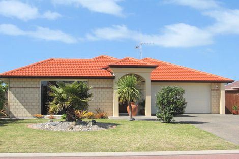 Photo of property in 19 Bermuda Drive, Papamoa Beach, Papamoa, 3118