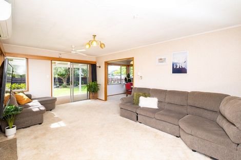 Photo of property in 1 Yeo Place, Taradale, Napier, 4112