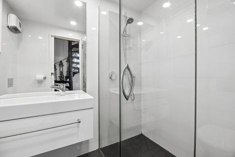 Photo of property in 27 Sandringham Street, Saint Clair, Dunedin, 9012