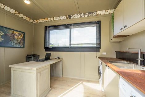 Photo of property in 454 Letts Gully Road, Letts Gully, Alexandra, 9393