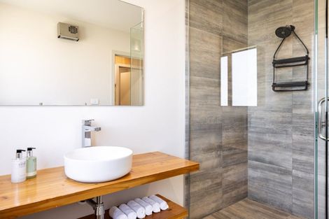 Photo of property in 4 Rodman Lane, Lake Tekapo, 7999