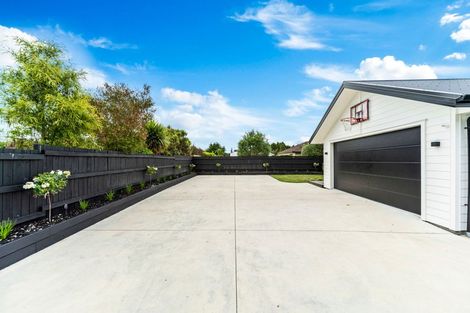 Photo of property in 97 Lisland Drive, Kinloch, Taupo, 3377