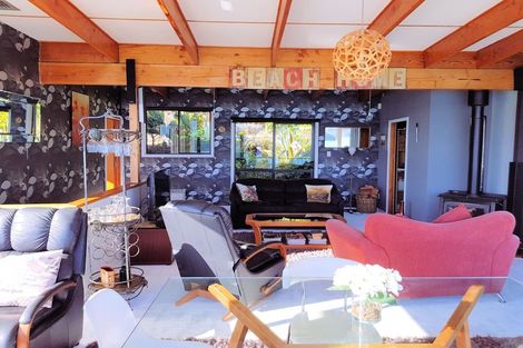 Photo of property in 21 Bayview Road, Charteris Bay, Lyttelton, 8971