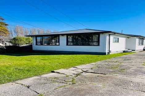 Photo of property in 35 Saint Johns Street, Woolston, Christchurch, 8062