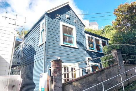 Photo of property in 23 Ascot Street, Thorndon, Wellington, 6011