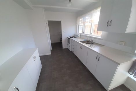 Photo of property in 2/35 Neal Avenue, Glenfield, Auckland, 0629