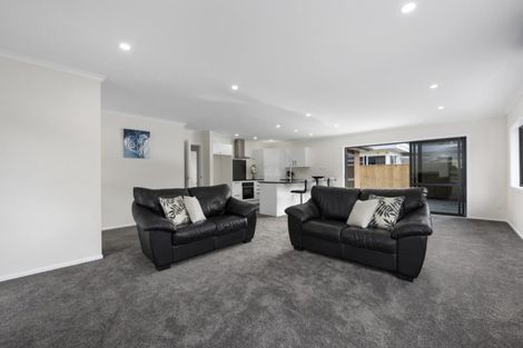 Photo of property in 1147a Fergusson Drive, Clouston Park, Upper Hutt, 5018