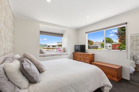 Photo of property in 39 Clipper Street, Titahi Bay, Porirua, 5022