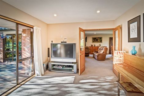 Photo of property in 842 Hoskyns Road, West Melton, Christchurch, 7675