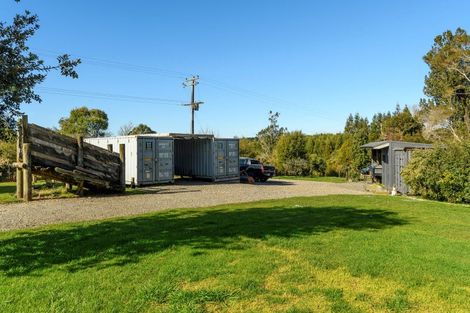 Photo of property in 35 Hume Road, Aongatete, 3181