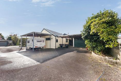 Photo of property in 14a Truby King Street, Merrilands, New Plymouth, 4312