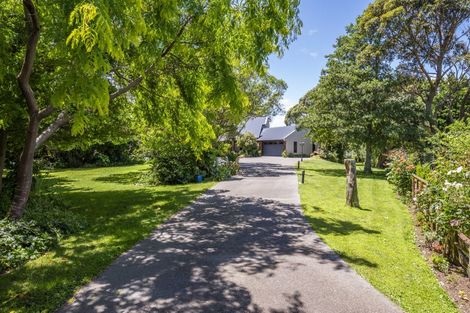 Photo of property in 33 Wood Leigh, Paraparaumu Beach, Paraparaumu, 5032