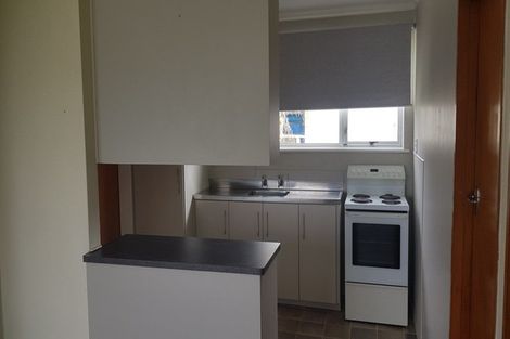 Photo of property in 1/145 Ruamahanga Crescent, Terrace End, Palmerston North, 4410