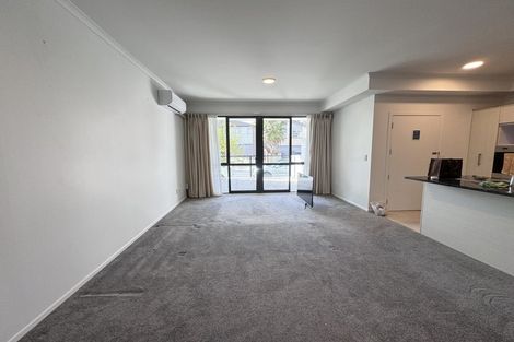 Photo of property in 2/11 Carlos Drive, Flat Bush, Auckland, 2016