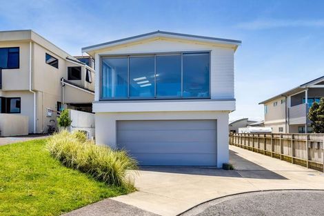 Photo of property in 3 Sackville Street, Fitzroy, New Plymouth, 4312