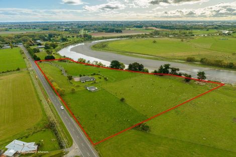 Photo of property in 205-233 Fitzherbert Road East, Aokautere, Palmerston North, 4471