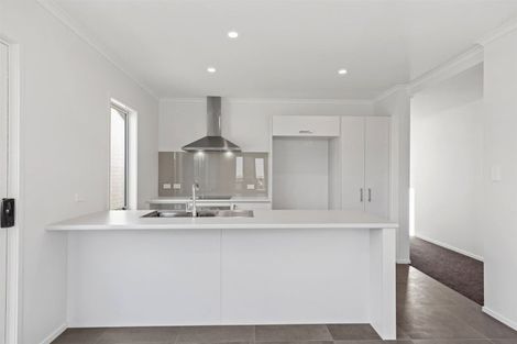 Photo of property in 5 Liberty Street, Papamoa, 3118