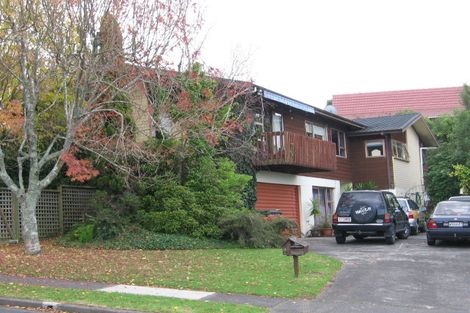 Photo of property in 29 Maxwelton Drive, Mairangi Bay, Auckland, 0630