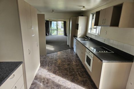 Photo of property in 4 Oakland Street, Northcote, Christchurch, 8052