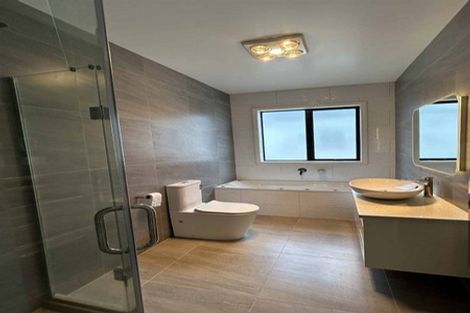 Photo of property in 4 Craigs Way, Hobsonville, Auckland, 0616