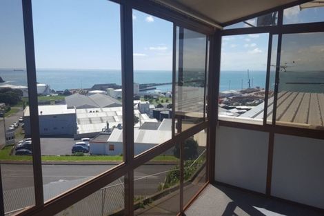 Photo of property in 3/31 Findlay Street, Moturoa, New Plymouth, 4310