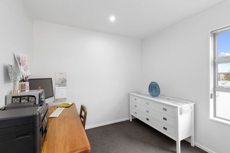 Photo of property in 42c Devon Street, Sydenham, Christchurch, 8023